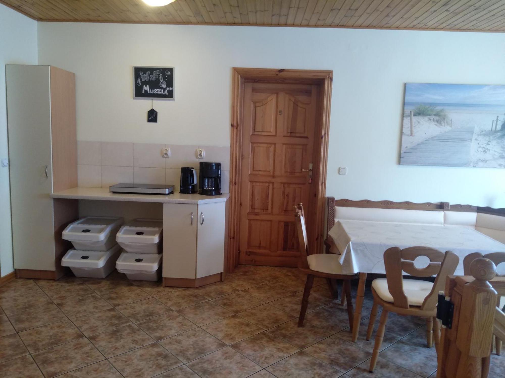 Muszla Apartment Pobierowo Phòng bức ảnh